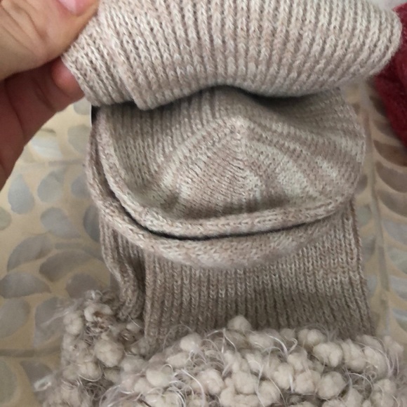 Simply Noelle Boot Sock Bundle 🧦 ❄️ - Picture 8 of 9